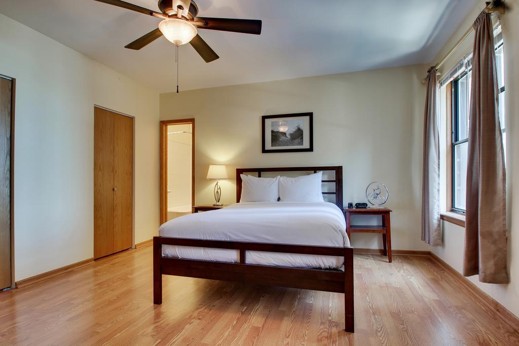 Dewitt Hotel And Suites Chicago Habitación foto