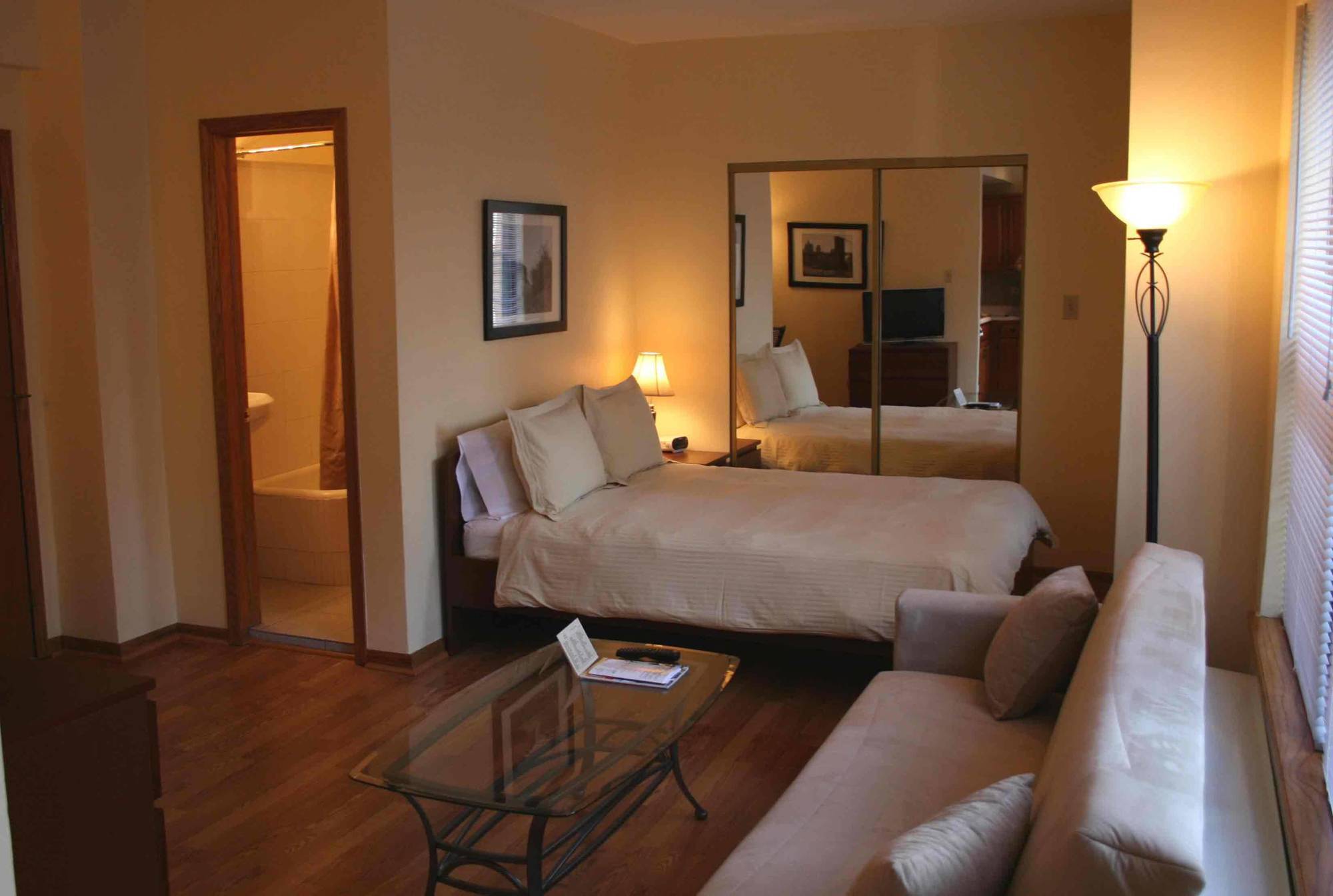 Dewitt Hotel And Suites Chicago Habitación foto